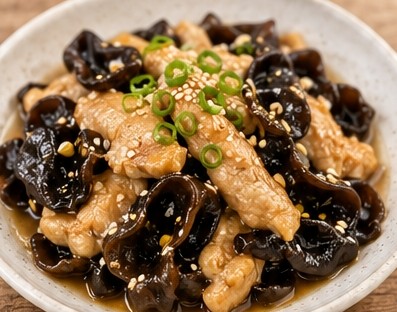 鶏むね肉とキクラゲの甘辛煮